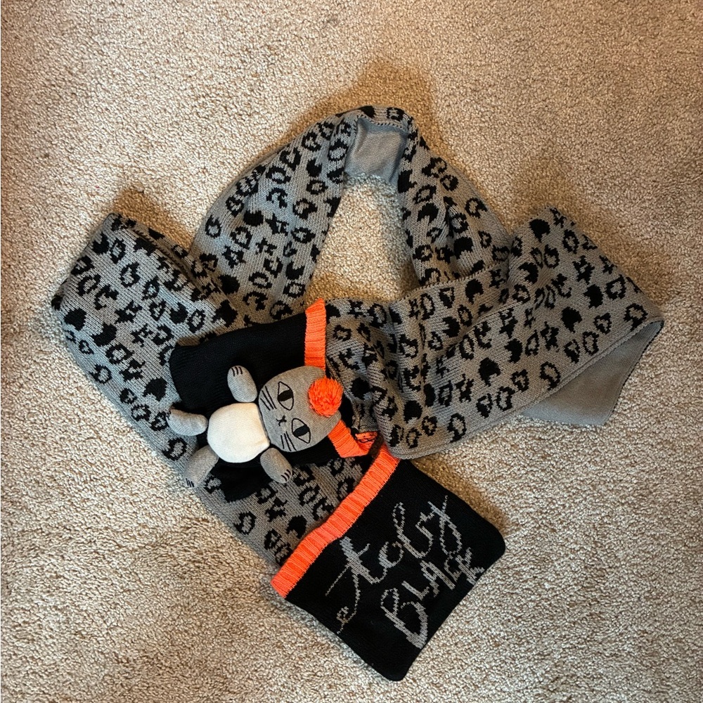 Gray and Black Leopard Print Scarf with Cat Design